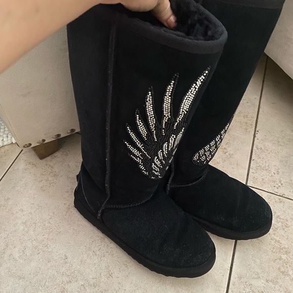 Secret Luxe Affair Australian boots - Picture 8 of 16